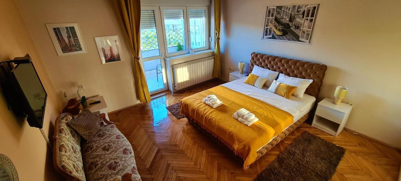 Windows City Apartment เบลเกรด ภายนอก รูปภาพ